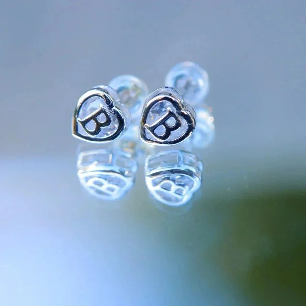 925 SILVERšHEART INITIAL STUD EARRINGS WOMEN TEEN GIRLS MOM DAUGHTER, ELDM153S - Picture 3 of 7